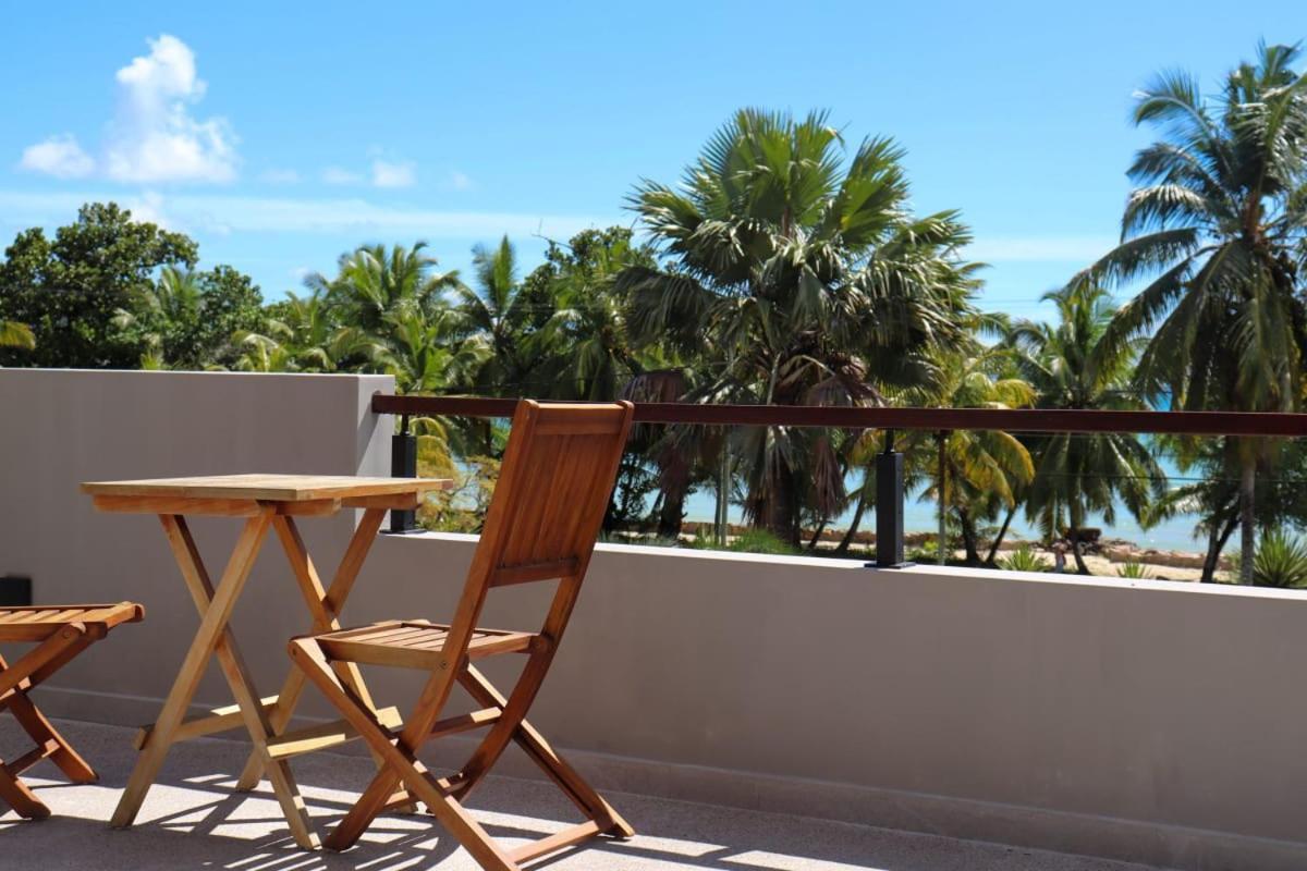 Blue Lagoon Baie Lazare  Exterior foto